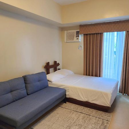 Avida Tower Free Airport Pick Up For 3 Nights Stay Or More ダバオ　シティ エクステリア 写真