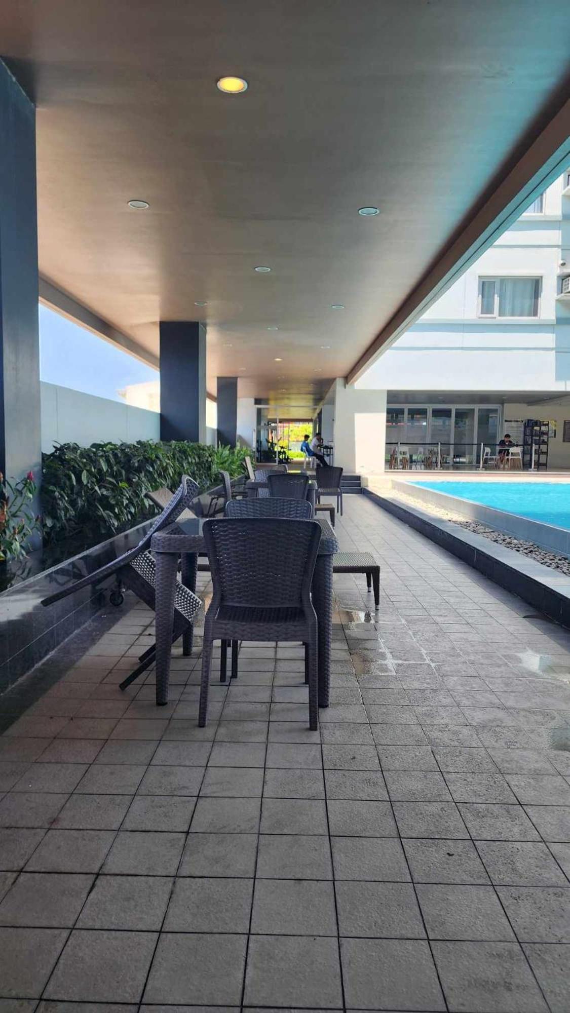 Avida Tower Free Airport Pick Up For 3 Nights Stay Or More ダバオ　シティ エクステリア 写真